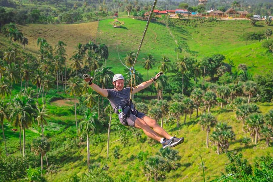 Punta Cana: Jungle Safari Zipline, Buggies and Horse Riding - Guides, languages, and group arrangements