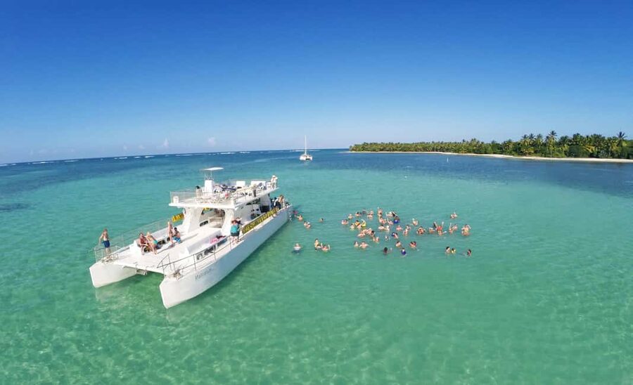 Punta Cana: Marinarium Snorkeling Cruise - The shark and stingray area is the big decision