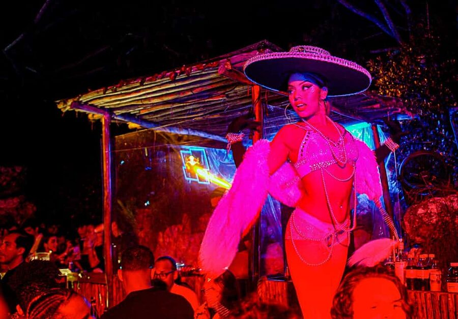 Punta Cana: Maroca Club Open Bar (Entry, Drinks & Transfers) - The cave setting is the real selling point
