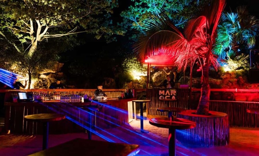 Punta Cana: Maroca Club Open Bar (Entry, Drinks & Transfers) - Dress for dancing, not for a formal club