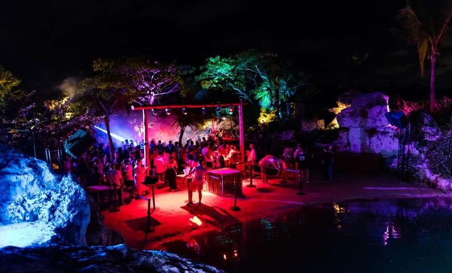 Punta Cana: Maroca Club Open Bar (Entry, Drinks & Transfers) - The six pickup zones make the plan simple