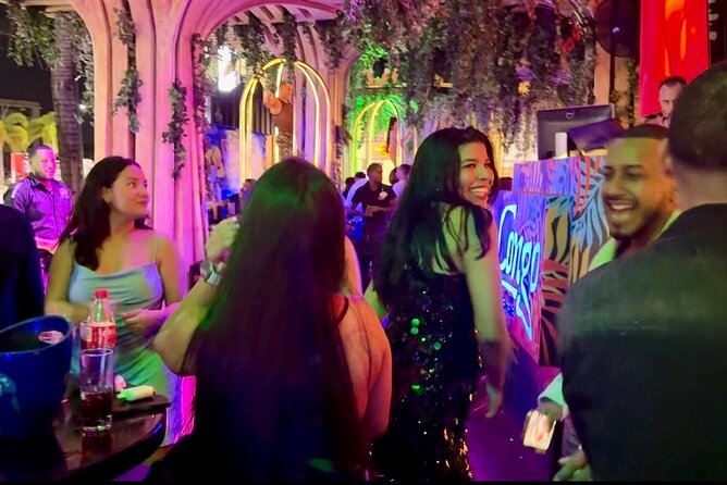 Punta Cana Nightlife Tour: Bars and Clubs in Downtown - Drinks, food, and how to pace the night