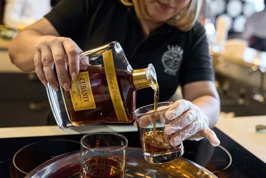 Punta Cana Oliver & Oliver Rum Tasting & Taino Concept Store - Who will enjoy this most