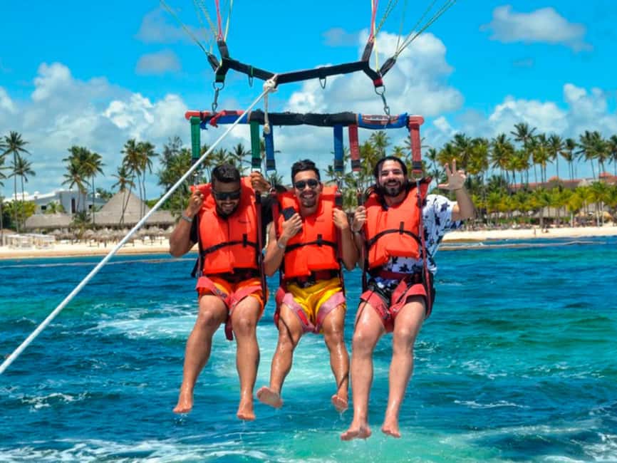 Punta Cana: Parasaling Adventure on the beach - Key points to know before you book