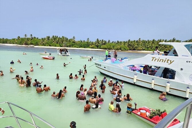 Punta Cana Party Boat:open bar - Key points before you book