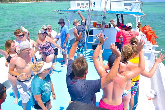 Punta Cana Party Boat:open bar - Hotel pickup and the ride to the dock