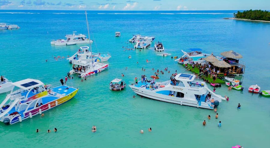 Punta Cana: Party Boat with Snorkeling, Open Bar And Hip Hop - Key points before you book