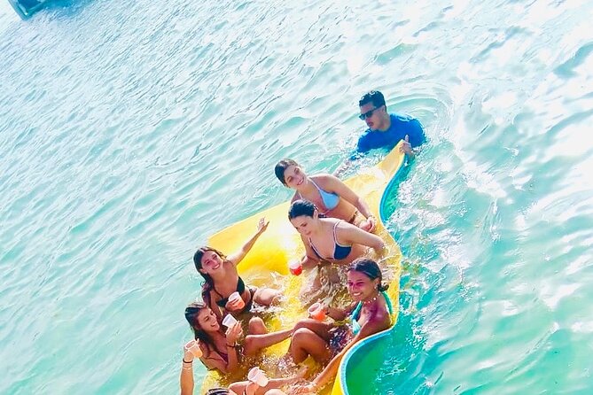 Punta Cana Party Booze Cruise, open bar, snorkeling Only Adult - Meeting at 2 pm in Punta Cana