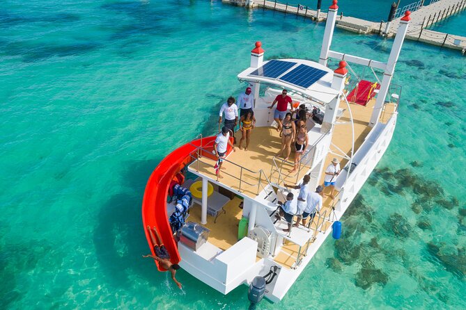 Punta Cana Private Boat (BBQ included) - A private catamaran made for swimming and celebrating
