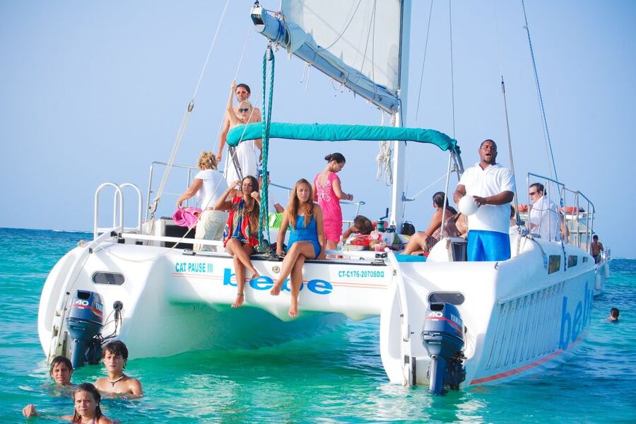 Punta Cana Private Catamaran (Small Group) - The natural pool and floating bar