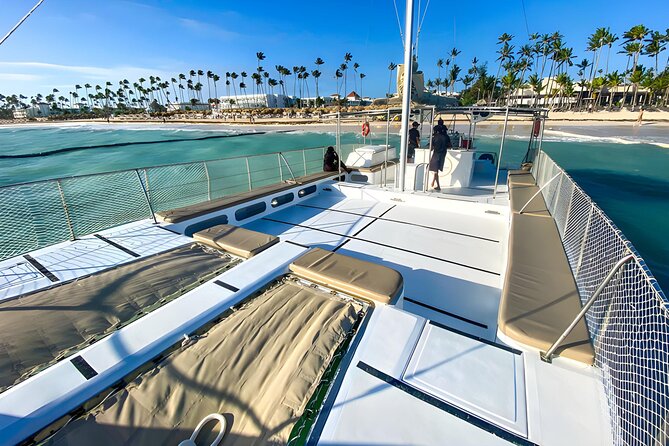 Punta Cana Private Catamaran with Snorkeling, Lunch & Open Bar - What comes with the onboard BBQ lunch