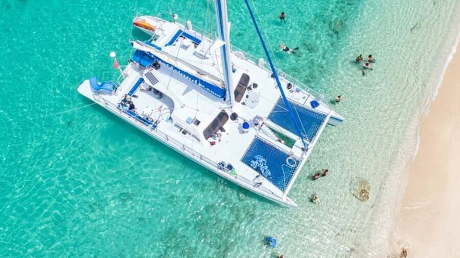 Punta Cana: Saona Island Catamaran Food Drink With Transport - Dominican lunch keeps the package practical