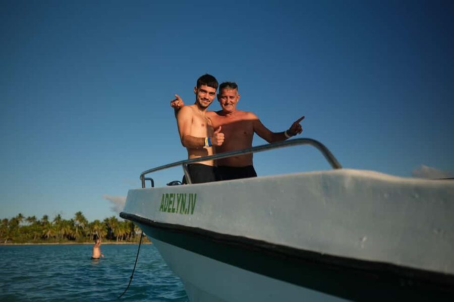 Punta Cana: Saona Island VIP 4 first-class beach and sunset - Canto de la Playa, the quiet beach stop
