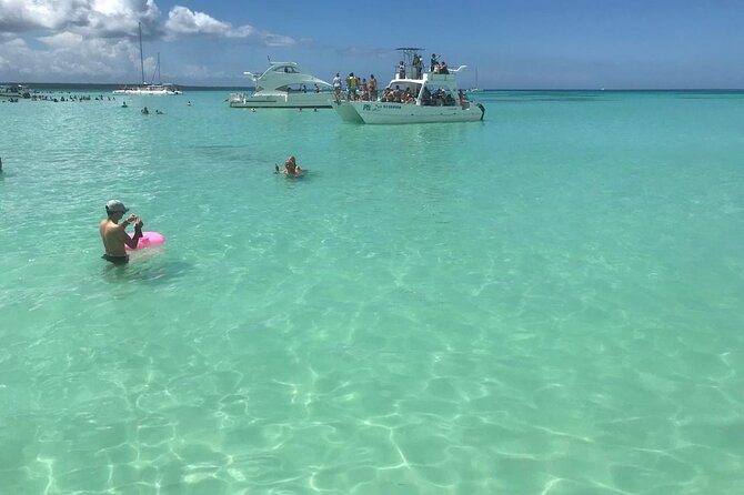 Punta Cana: Saône Island in Catamaran, Small Groups, With Food - Lunch and the open bar