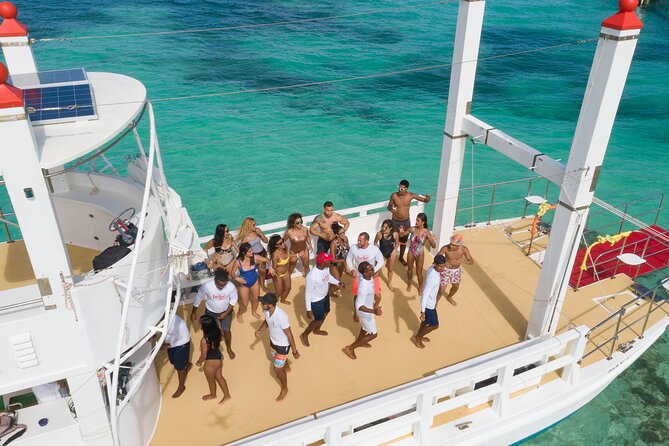 Punta Cana Slide Boat (Medium Group) - Using the slide without losing the relaxed pace