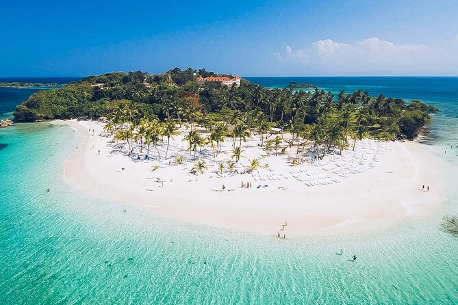 Punta Cana: Whale Watching and Bacardi Island Day Trip - What to bring for this long day
