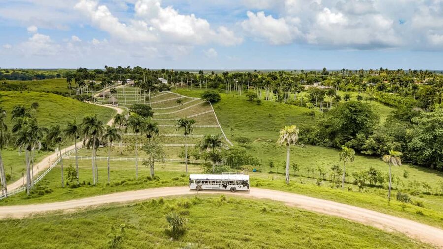 Punta Cana: Xploration Animal Park Bus Tour with Encounters - Seeing Xploration from the panoramic bus