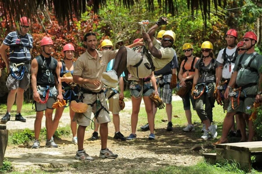 Punta Cana: Zip-Lining 12 Cables - Key points to know before you book