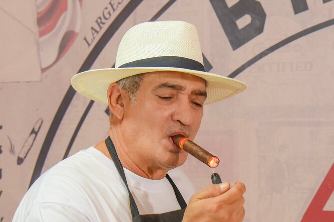 Roll your Own Cigar in Puerto Plata - A small Puerto Plata experience with local character