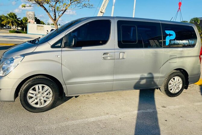 Round Trip Airport Transfers/ Punta Cana/ Bavaro - What the short transfer feels like