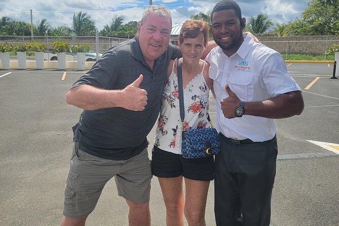 Round-Trip from Punta cana airport to Uvero Alto Hotels - Key points at a glance