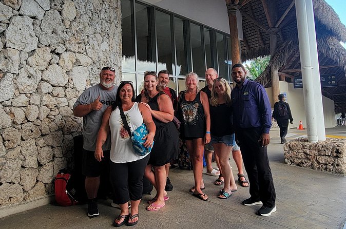 Round-Trip from Punta cana airport to Uvero Alto Hotels - Communication before and during the transfer