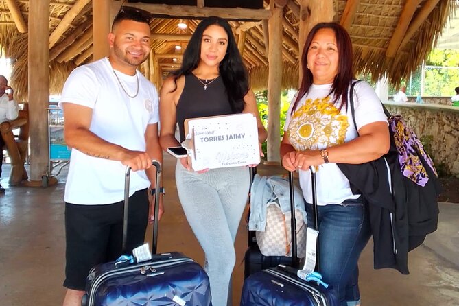 Round Trip Top-Rated Punta Cana Airport Transfer to your Hotel - Families, luggage, and accessibility