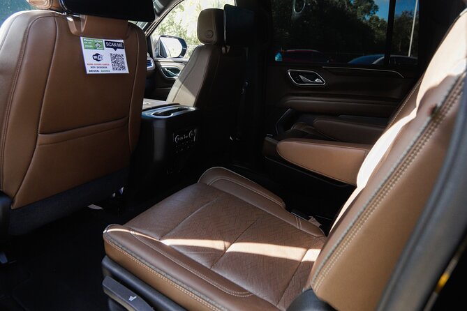 Round trip transfer from Punta Cana Airport to Bávaro - The human side of the ride
