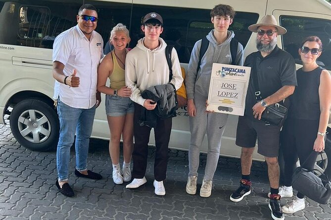 Roundtrip private transfer from punta cana airport to bavaro area - What the 30-minute ride is really like