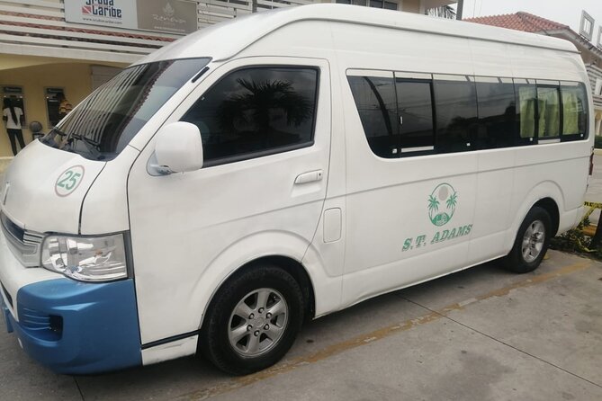 Roundtrip Private Transfers from Punta Cana Airport (PUJ) - Finding the right driver at Terminal A or B