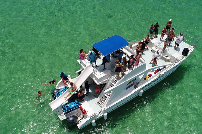 Sabina del Mar Party Boat VIP - Quick points before you book