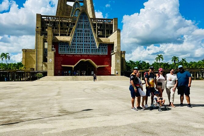 Safe transport and shuttle service in Punta Cana Dominican Rep. - Airport, hotel, and excursion transfers