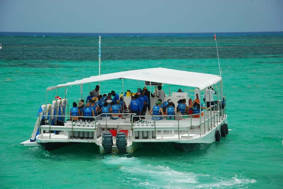 Sailing Splash Tour Speedboat, Snorkel, and Catamaran - What $115 really buys you