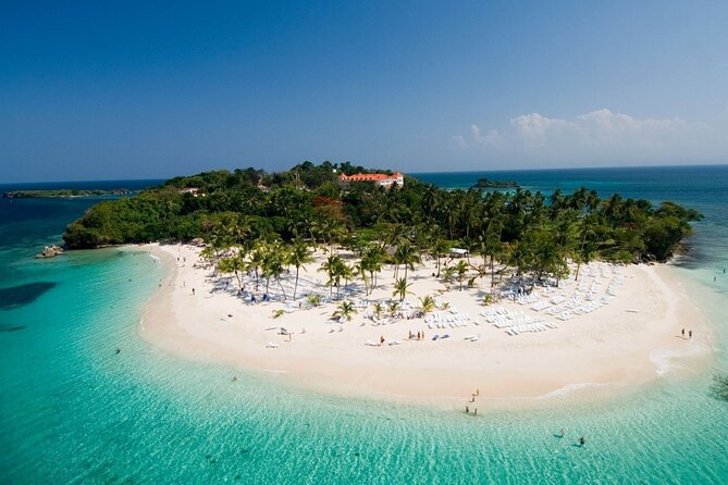 Samana + Cayo Levantado + Horseback Riding from Punta Cana with Lunch - Crossing from Las Cañitas to Samaná