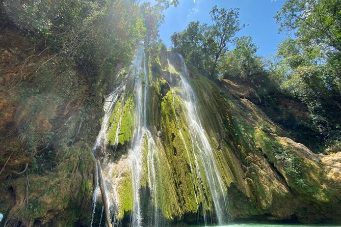 Samana Full Day Waterfall, Safari and Beach - The early pickup and trip toward Samaná
