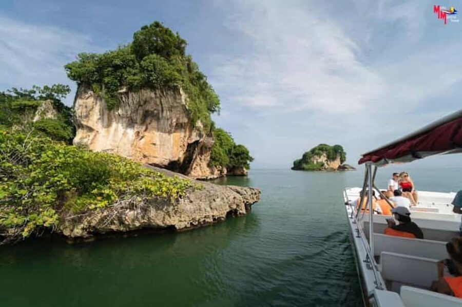 Samana: Visit Samana, Los Haitises Park, and Cayo Levantado Island - Who should book this experience