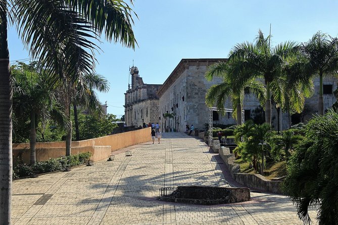 Santo Domingo - Entering the Colonial Zone