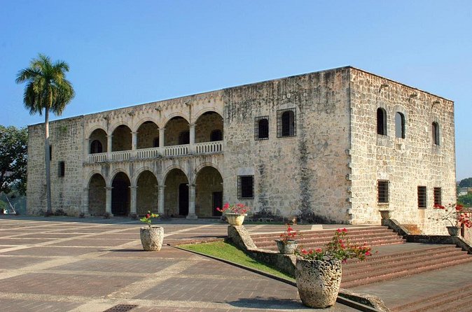 Santo Domingo - Guide quality and language concerns