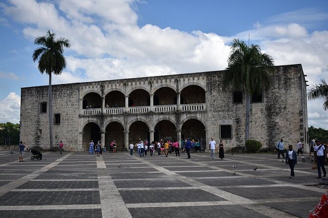 SANTO DOMINGO/ City tour - the best Adventures & traditional - Why Santo Domingo is worth the long ride
