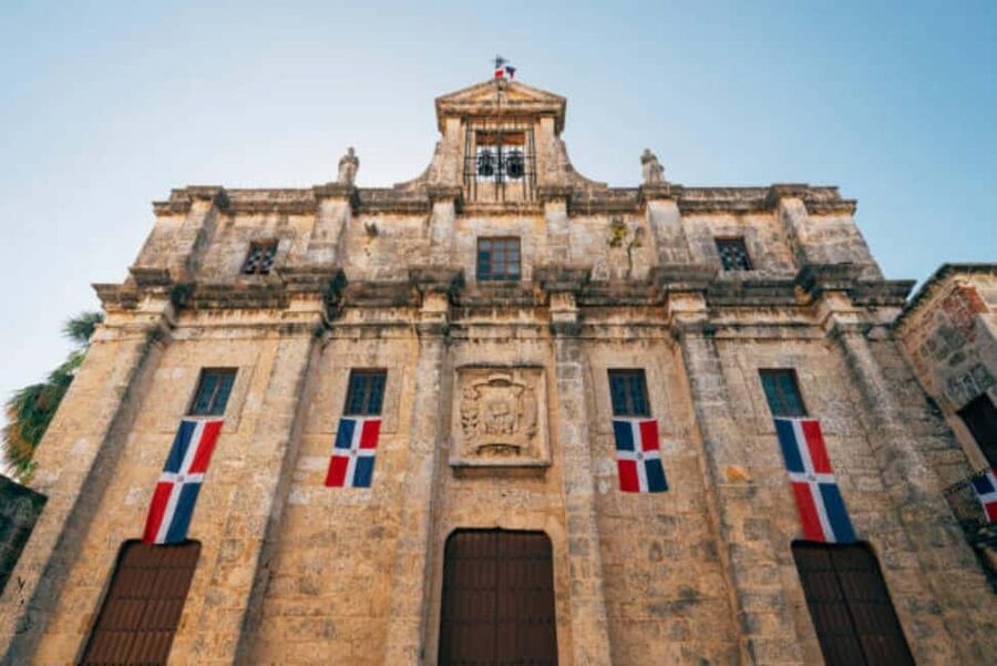 Santo Domingo Colonial Zone City Tour - The cathedral and Las Damas Street show the city at its best