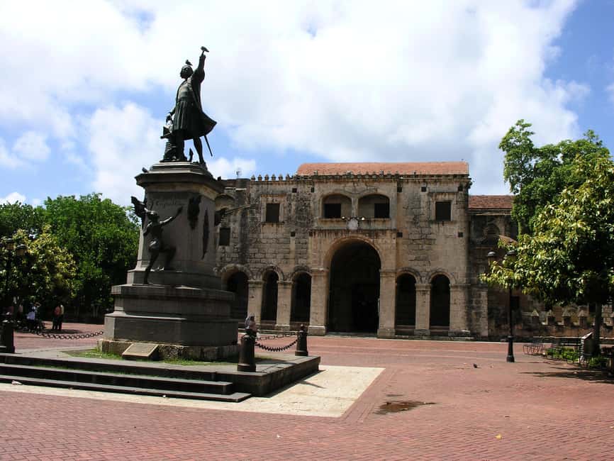 Santo Domingo: Historical City Tour - Fortaleza Ozama and the River View