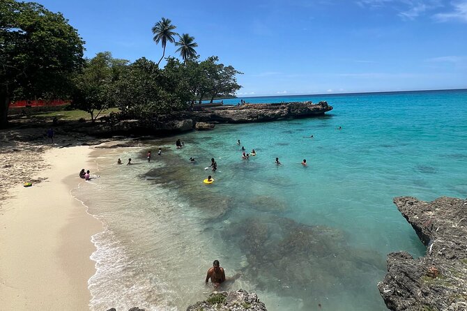 Santo Domingo must do; Los 3 Ojos, Boca Chica beach & more - Guides Make the Difference