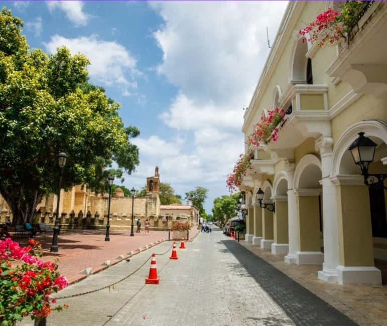 Santo Domingo: Small Group Tour with Cable Car from Bayahibe - What you actually get for $99