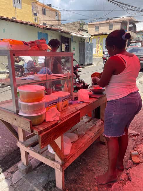 Santo Domingo: The Authentic Dominican Neighborhood Tour - Seeing Santo Domingo from the cable car