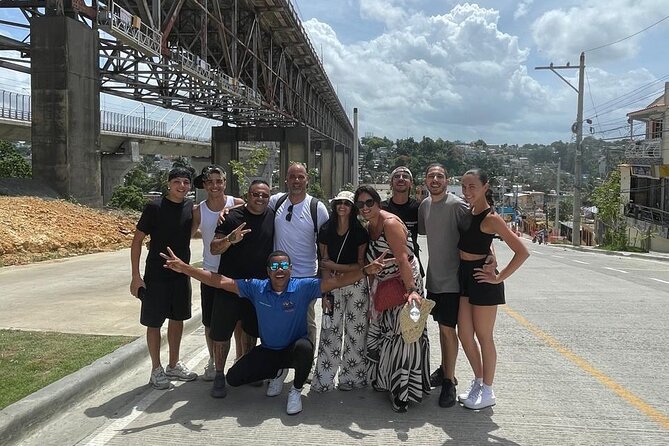 Santo Domingo: The Authentic Dominican Neighbourhood Tour - A final metro ride through Santo Domingo