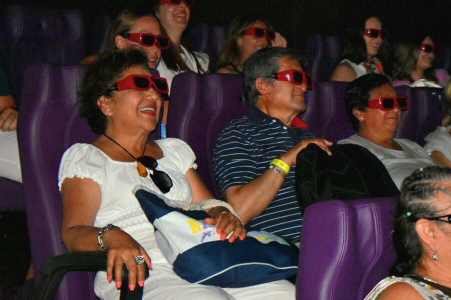 Santo Domingo: The Battle of Santo Domingo 4D Attraction - Audio choices for international visitors