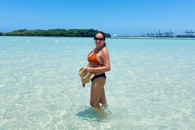 Santo Domingo Top: 3 Eyes, Light House, Boca Chica Beach & Lunch - What $70 really covers