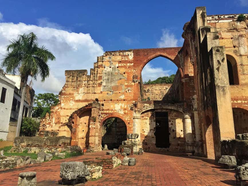 Santo Domingo: Tour a las Mejores Playas del Caribe - La Caleta is the day’s strongest coastal stop