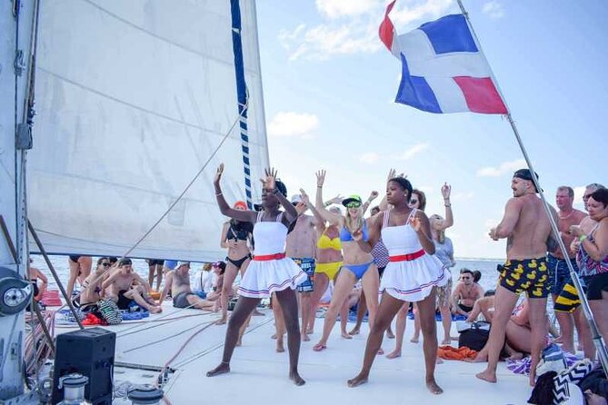 Saona Island Catamaran Adventure with Free Food and Transportation - The speedboat ride and the natural pool
