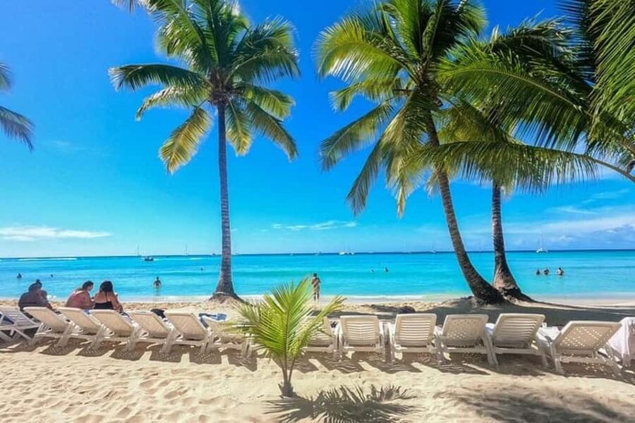 Saona Island: Catamaran/Speedboat Tour to a Dream Beach - Returning by speedboat to Bayahibe